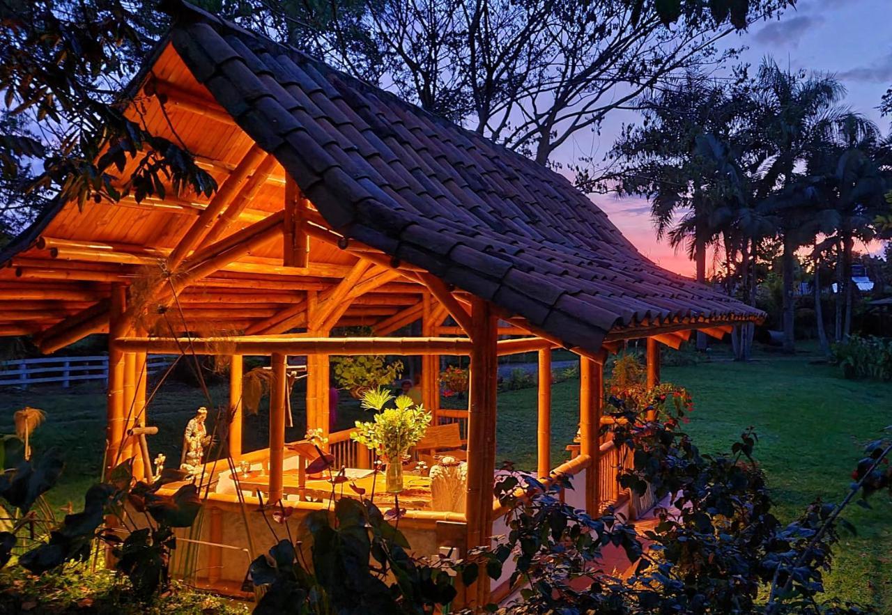 El Percal Hacienda Hotel Монтенегро Екстериор снимка
