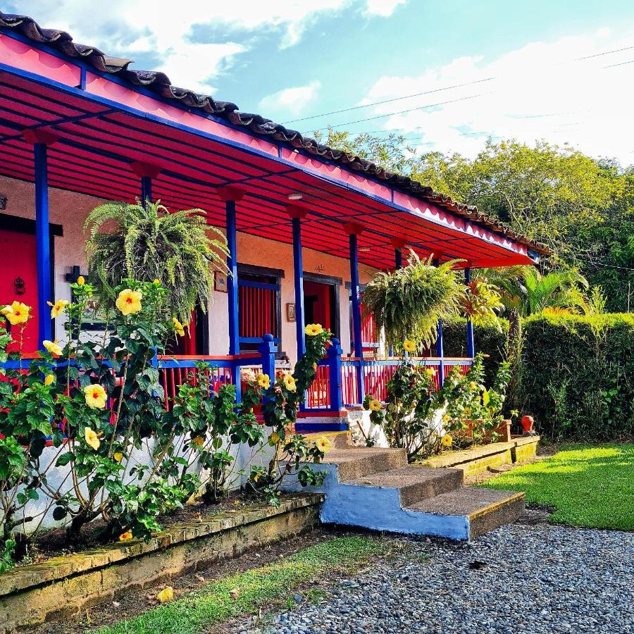 El Percal Hacienda Hotel Монтенегро Екстериор снимка